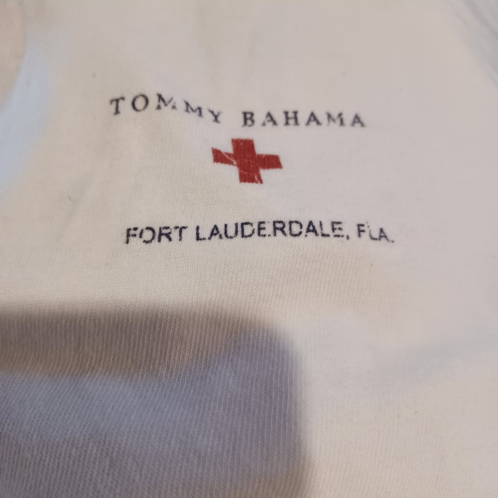 Tommy Bahama men's tshirt